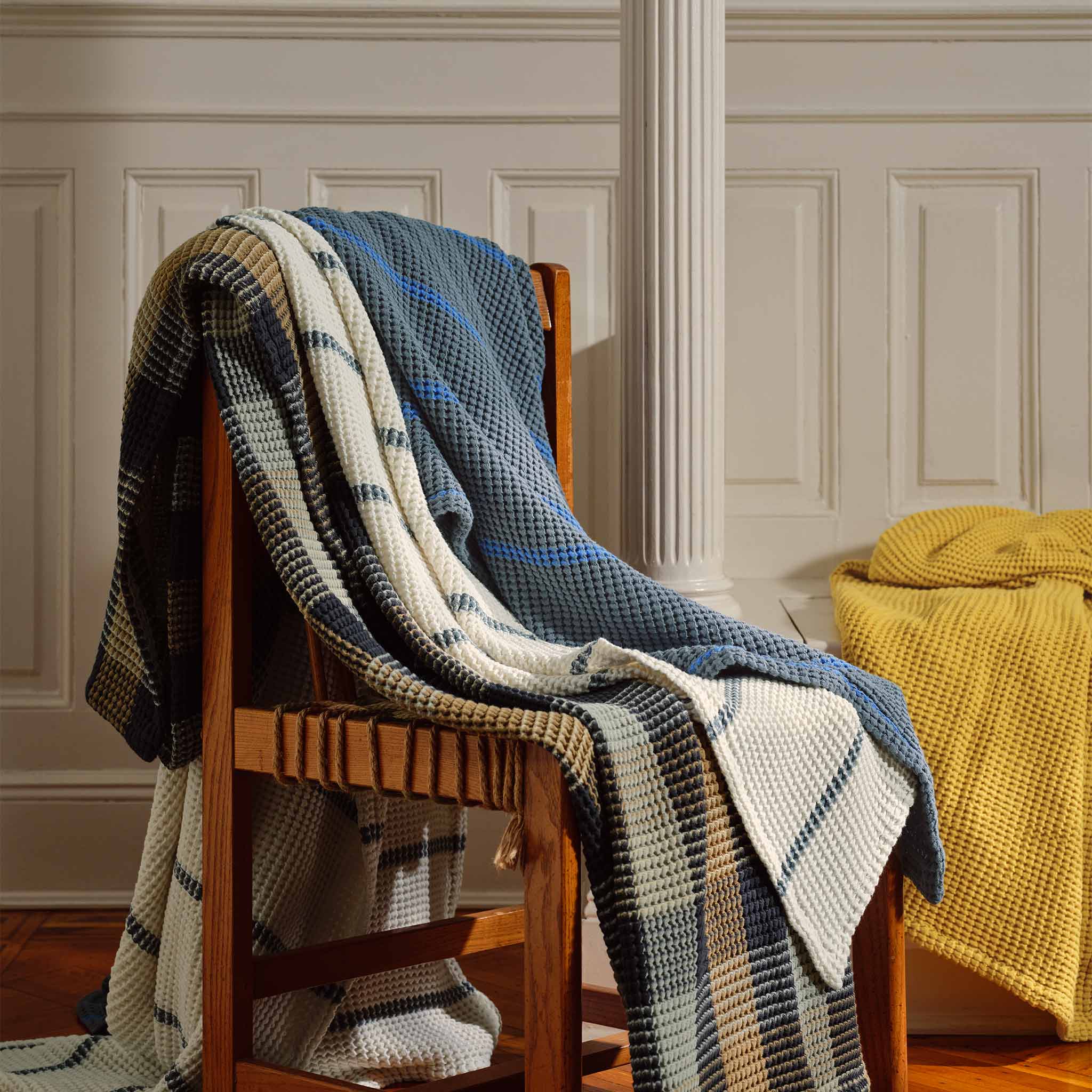 Dreamweave Waffle Throw Blanket - Image 41