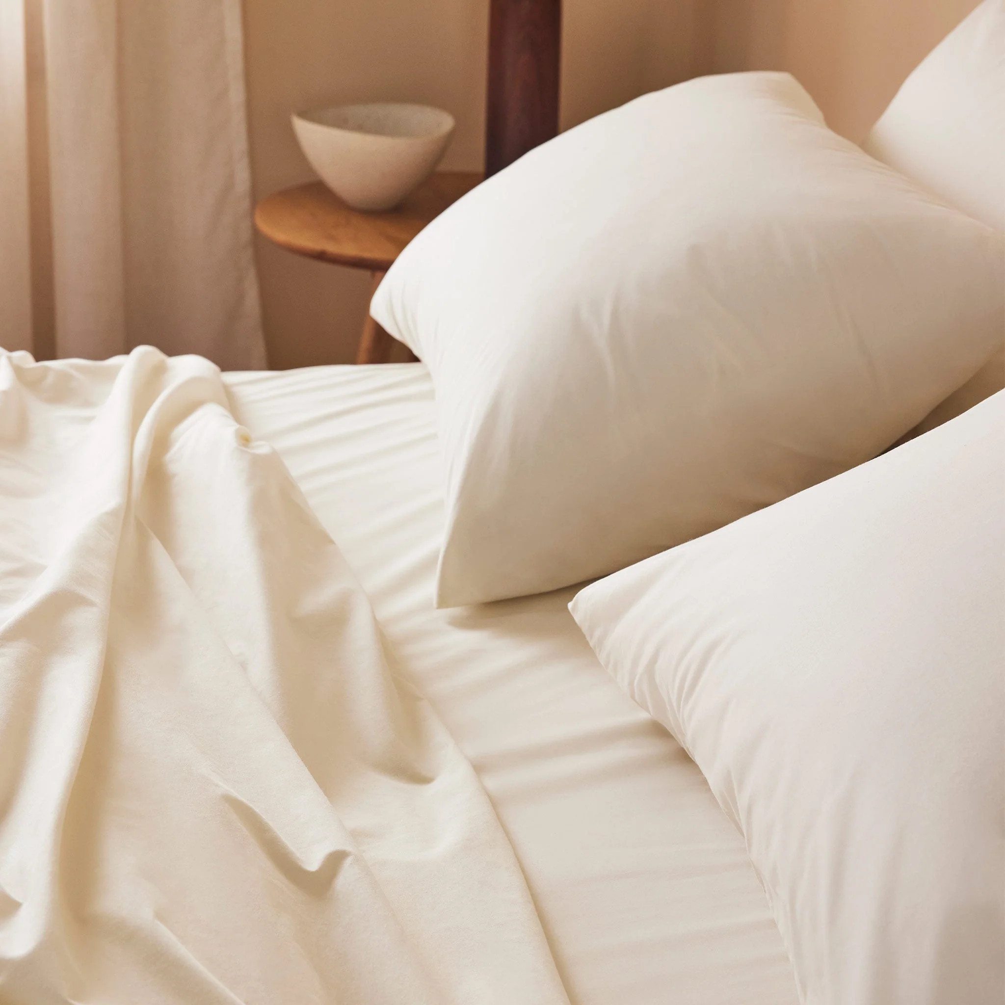 Luxe Sateen Fitted Sheet - Image 31