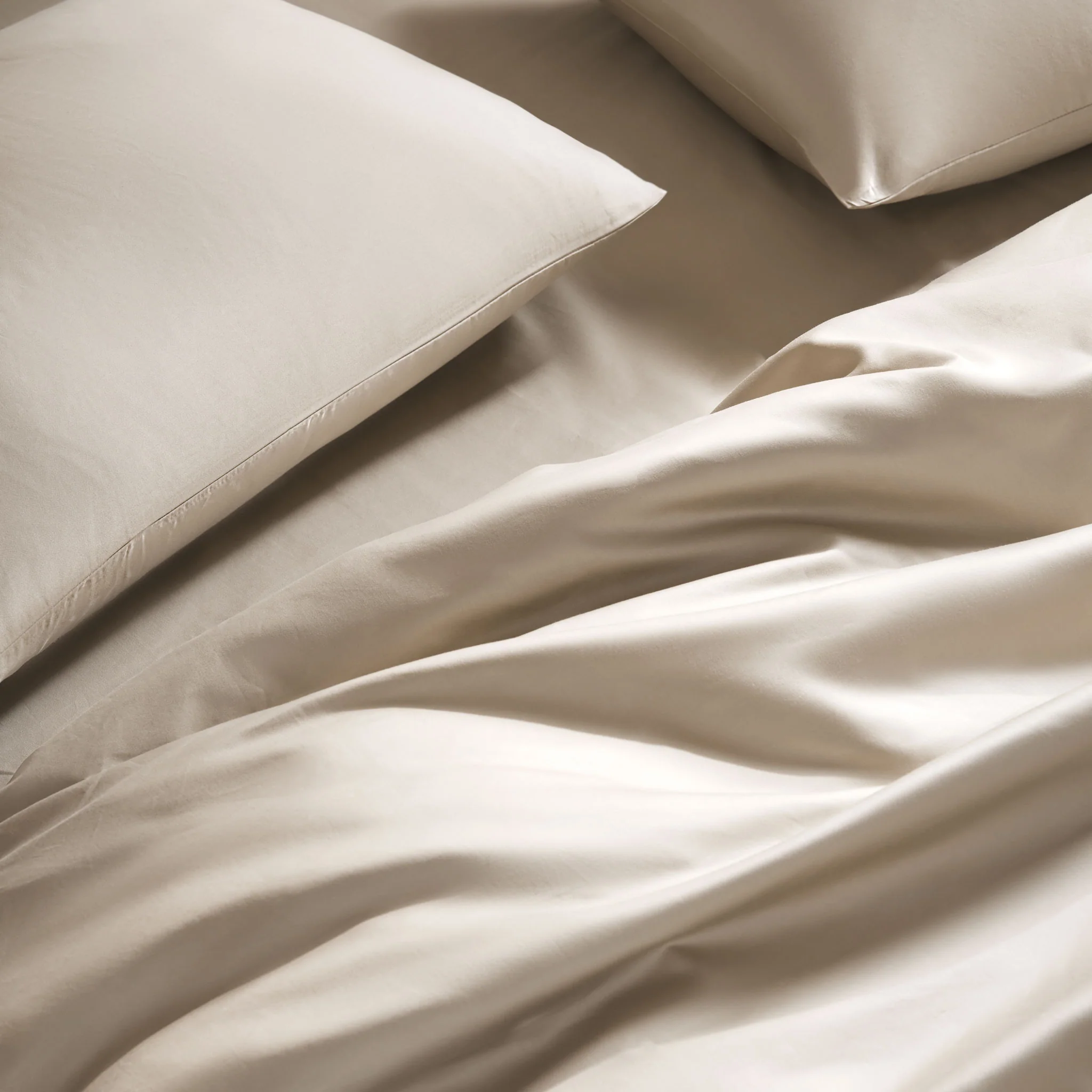 Luxe Sateen Pillowcase Set - Image 8