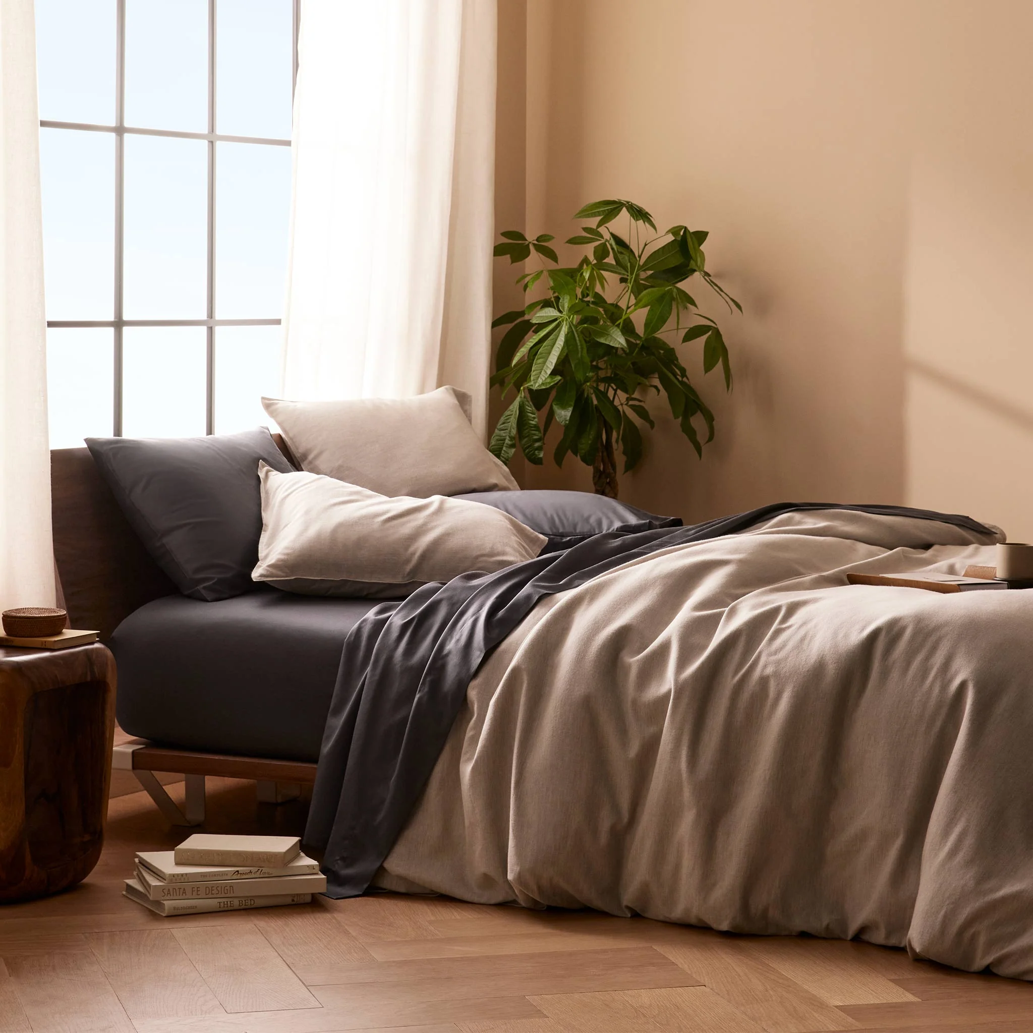 Luxe Sateen Split King Sheet Set - Image 14